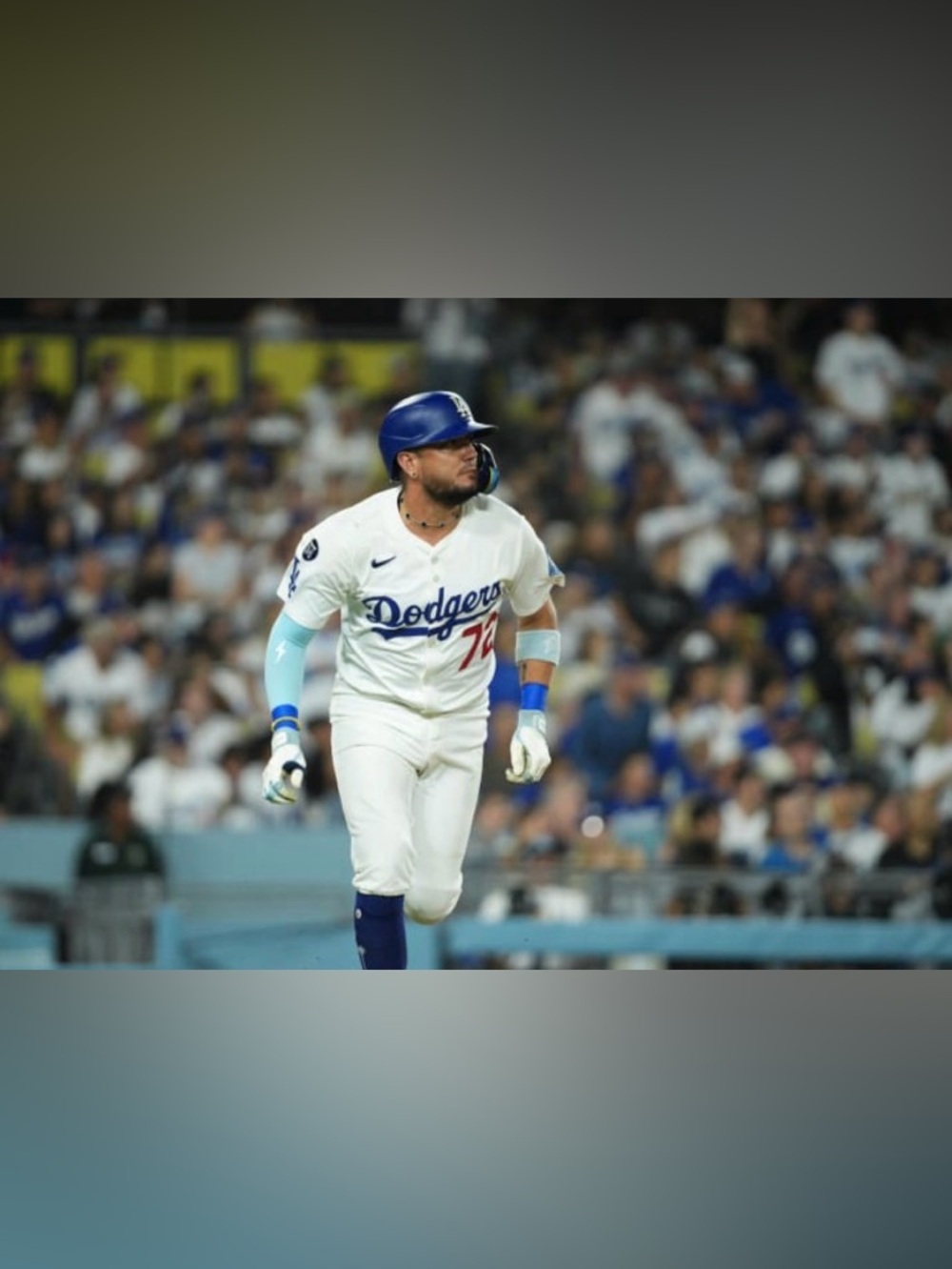 Nike Los Angeles Dodgers Venezuela Miguel Rojas #72 White Jersey Men’s Sz: M - Picture 2 of 9